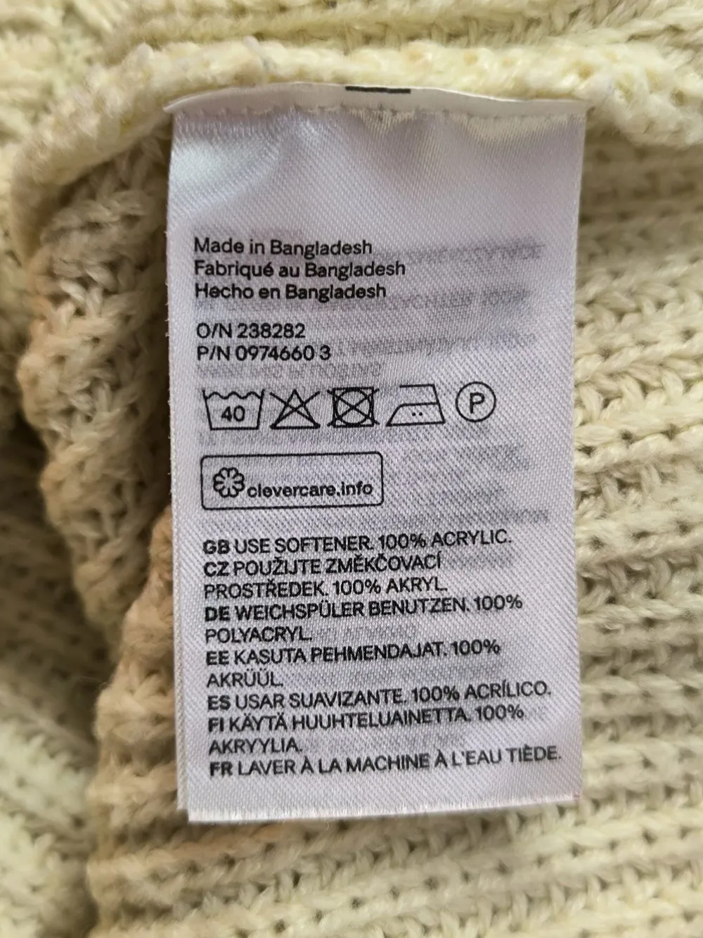 Pullunder>H&M Divided Longpullunder Größe 38 wollweiß