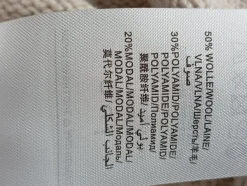 Pullunder><noscript><img width=