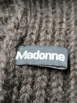 Pullunder><noscript><img width=