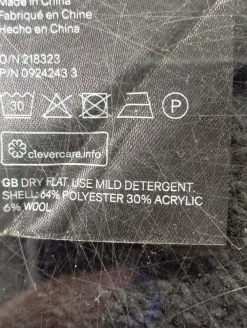 Pullunder><noscript><img width=