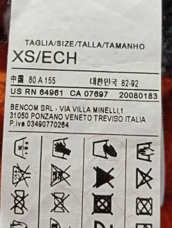 Pullunder><noscript><img width=