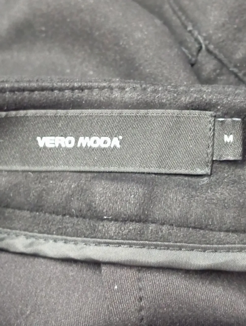 Röcke>Vero Moda Minirock Größe 38 schwarz