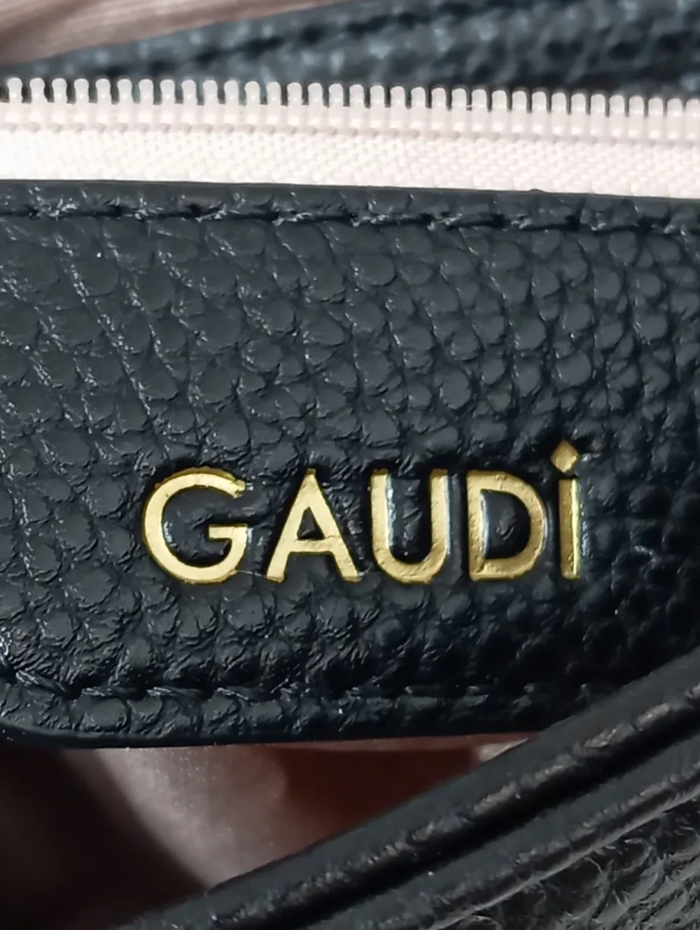 Minitaschen>Gaudi Minitasche schwarz