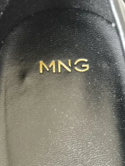 Mokassins><noscript><img width=