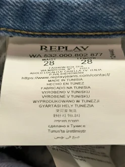 Jeans><noscript><img width=