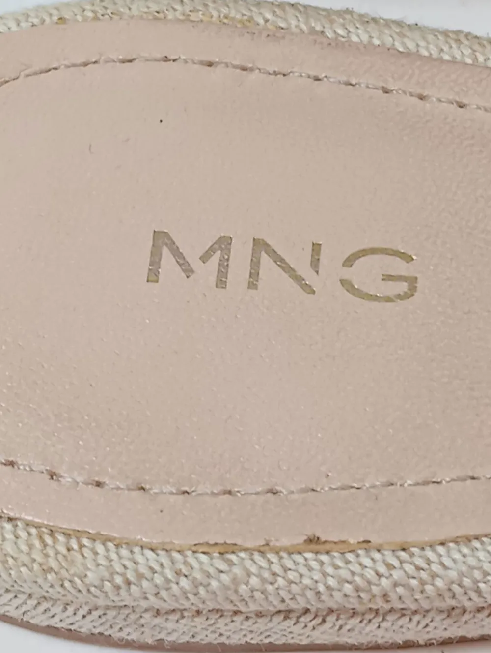 Hausschuhe>MNG Pantoffeln Größe 36 blassgelb