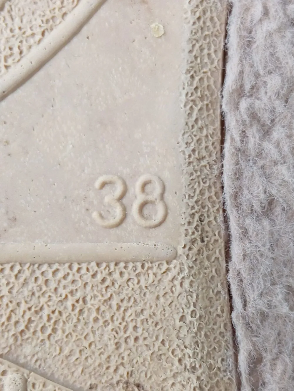 Hausschuhe>Scholl Pantoffeln Größe 38 nudeschwarz