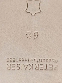 Pantoletten><noscript><img width=