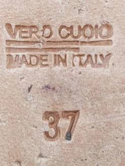 Pantoletten><noscript><img width=