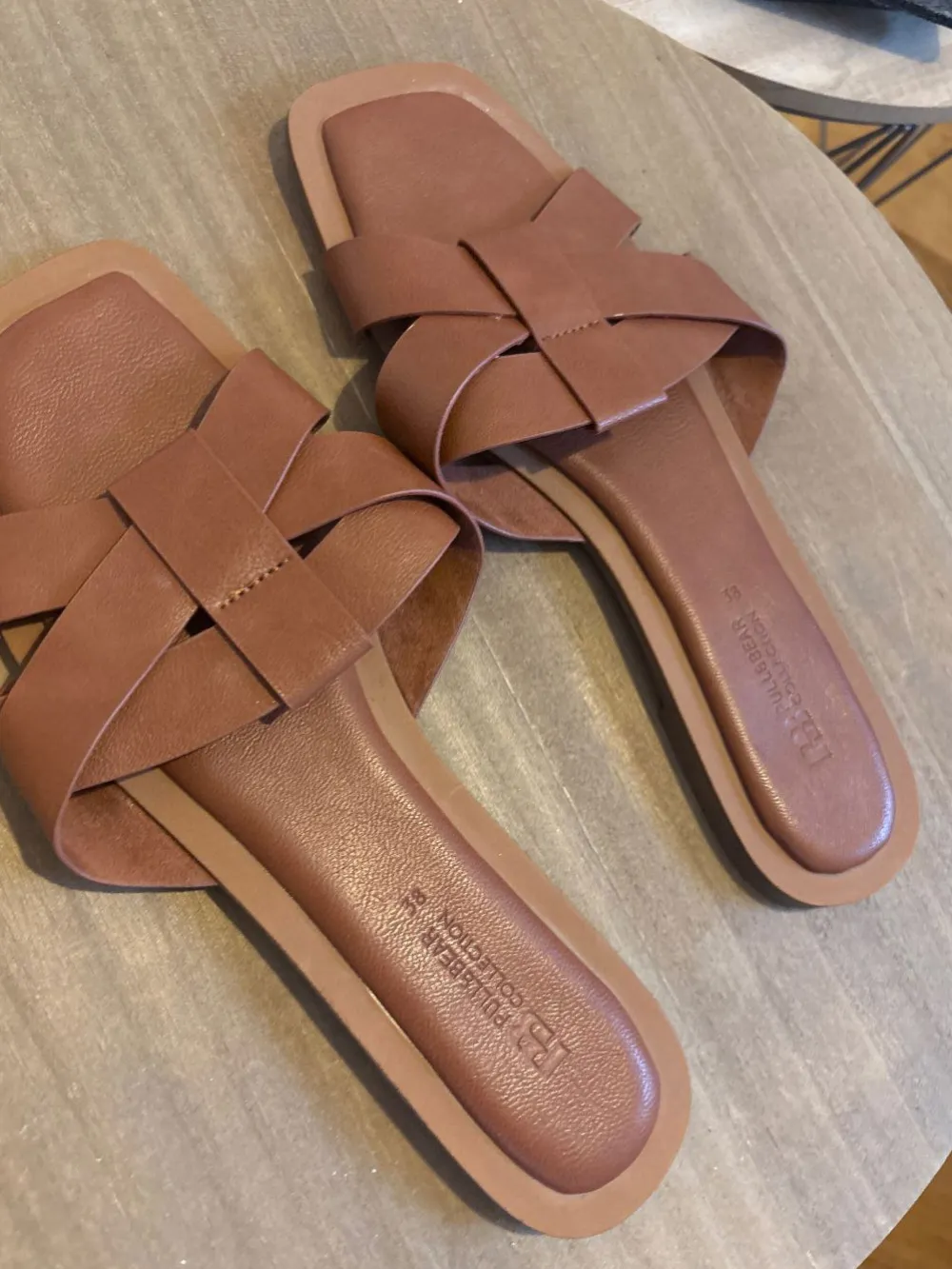 Pantoletten Größe 38-Pull & Bear New