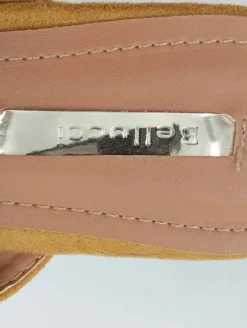 Pantoletten><noscript><img width=