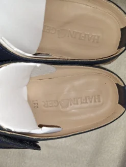 Pantoletten><noscript><img width=