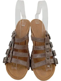 Pantoletten><noscript><img width=