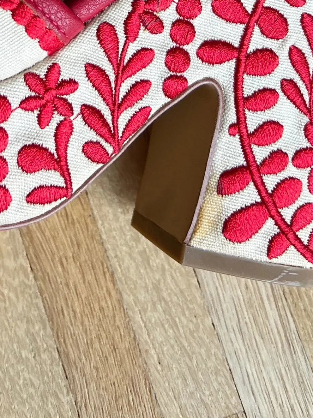 Sandalen> Plateau-Sandalen rot