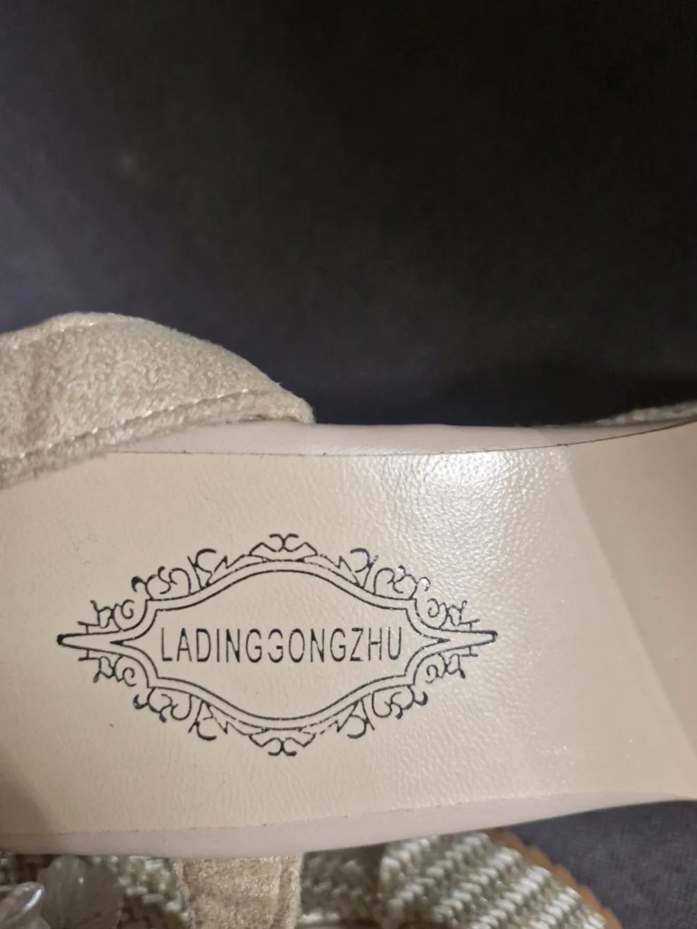 Plateau-Sandalen Größe 39- Outlet