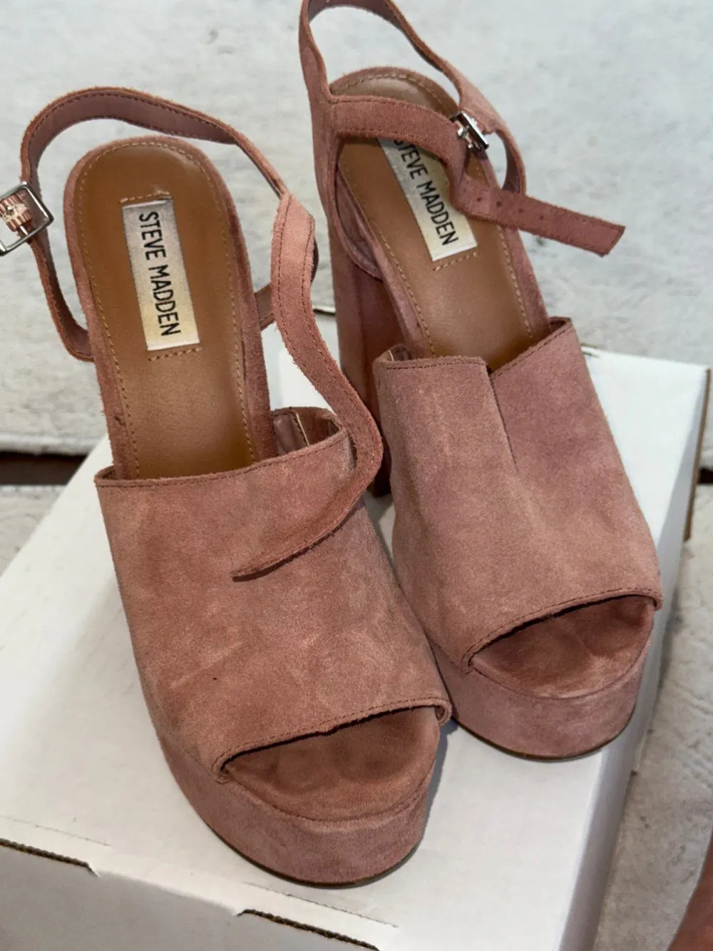 Sandalen> Plateau-Sandalen Größe 37 braun