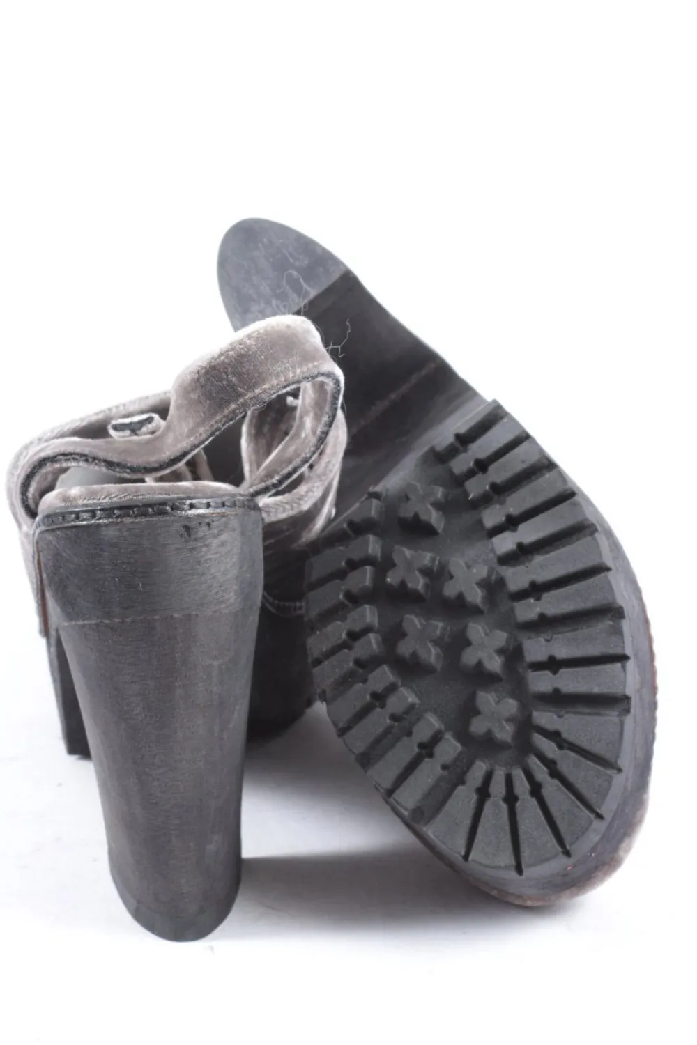 Sandaletten>xuz Plateau-Sandaletten Größe 39 hellgrau