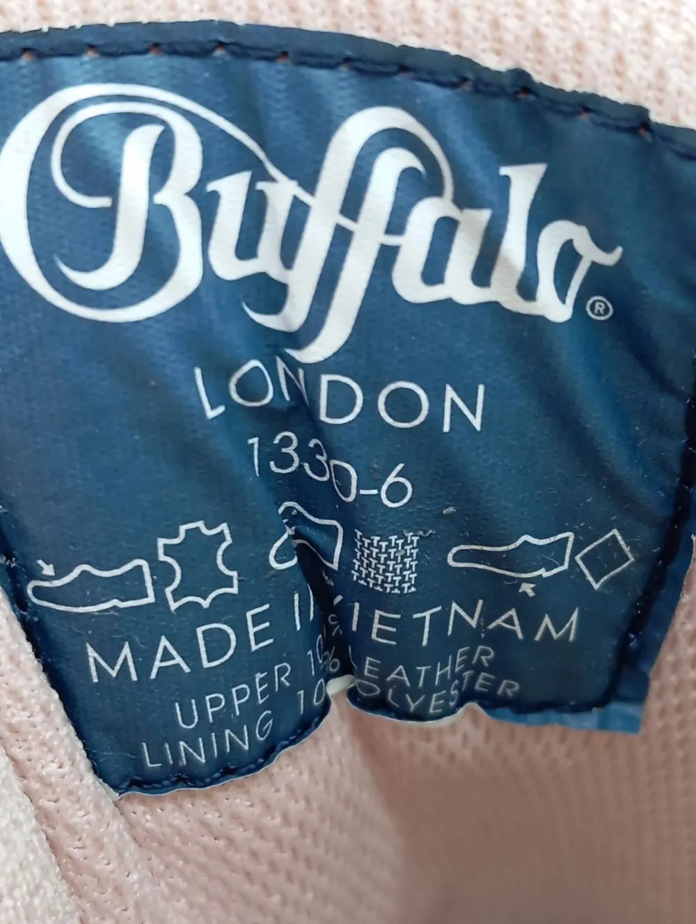 Sneaker>Buffalo London Plateausneaker Größe 38 pink