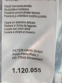 Shirts><noscript><img width=