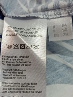 Shirts><noscript><img width=