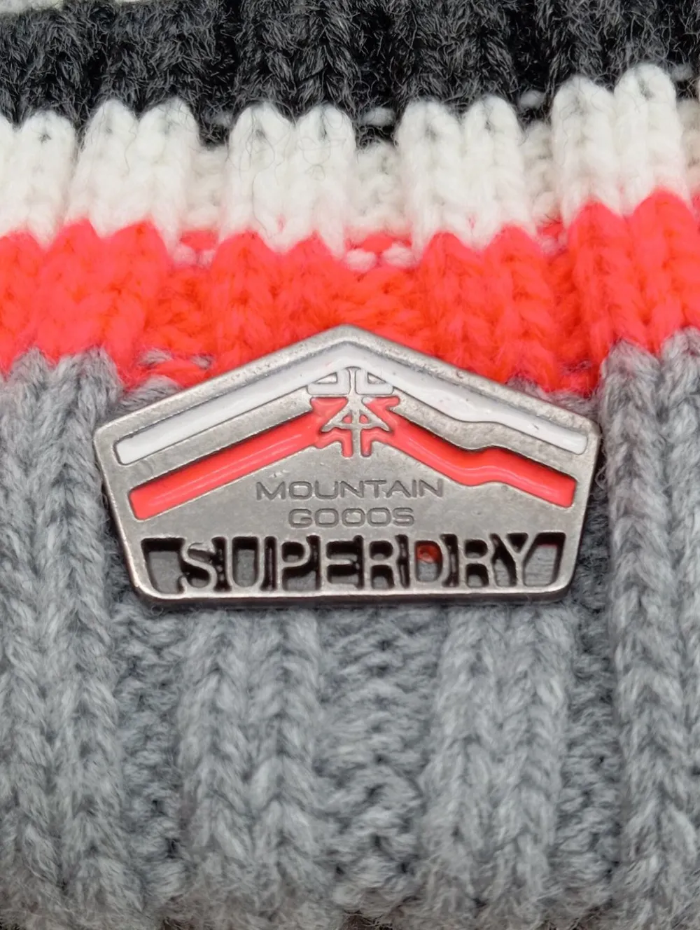 Mützen>Superdry Pudelmütze