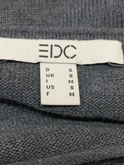 Kleider><noscript><img width=