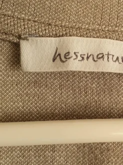 Pullunder><noscript><img width=