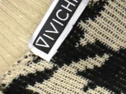 Pullunder><noscript><img width=