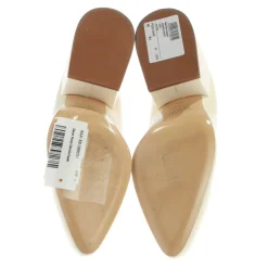 Pumps><noscript><img width=