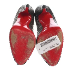 Pumps><noscript><img width=