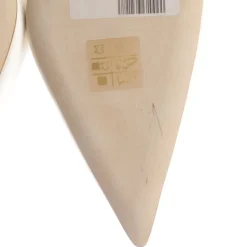 Pumps><noscript><img width=