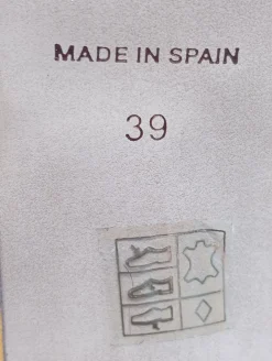 Stiefeletten><noscript><img width=