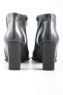 Stiefeletten><noscript><img width=