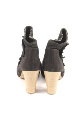 Stiefeletten><noscript><img width=