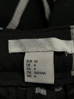 Röhrenhose Größe 34-H&M Clearance