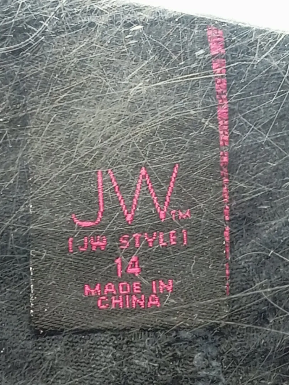 Hosen>JW Style Röhrenhose Größe 42 schwarz