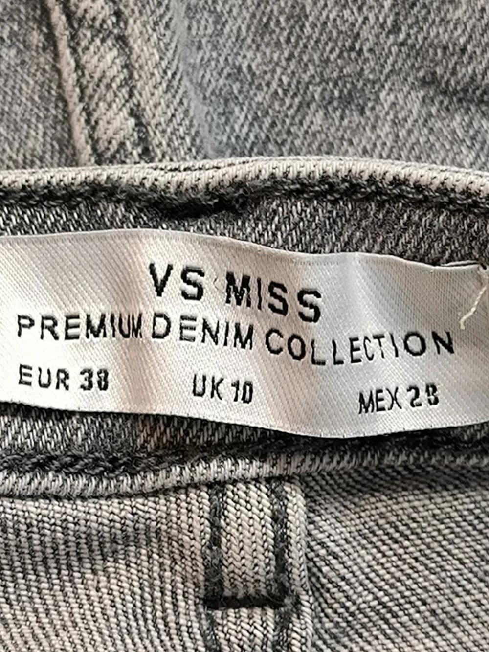 Röhrenjeans Größe 38-VS MISS Outlet