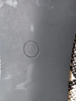 Pumps><noscript><img width=