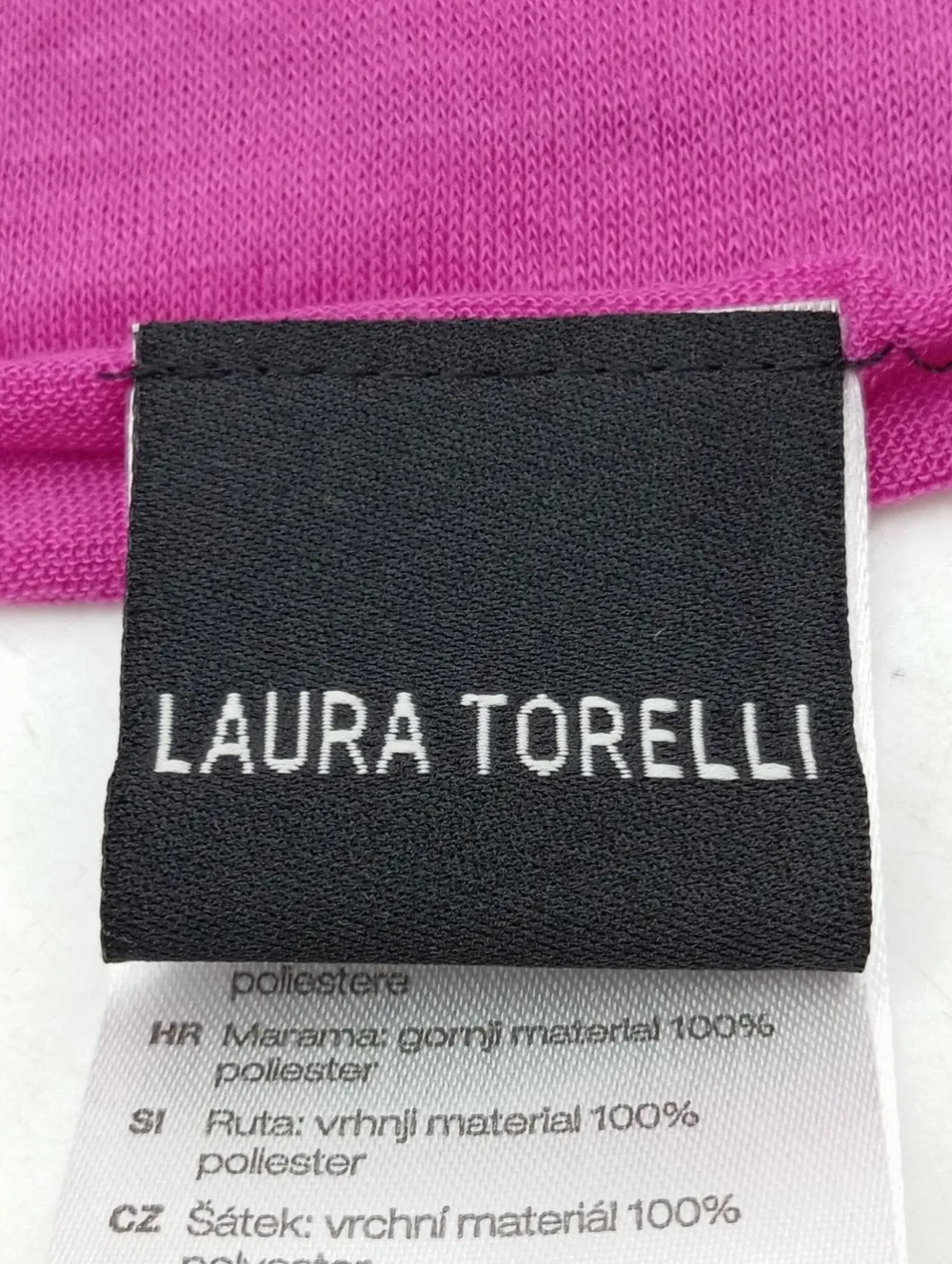 Schals>Laura Torelli Rundschal pink