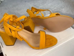 Sandalen><noscript><img width=