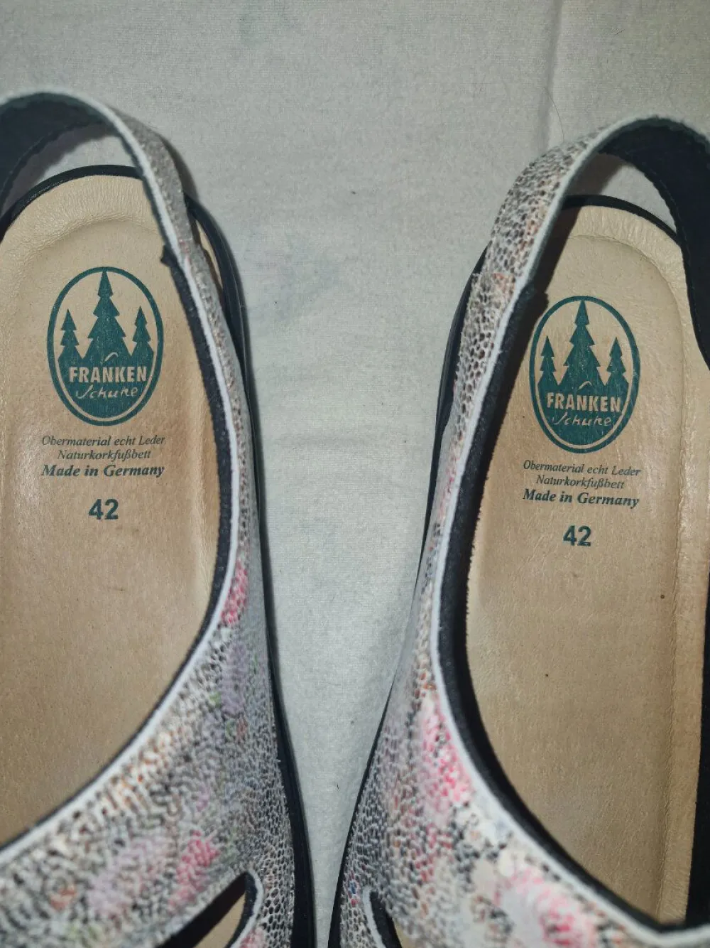 Sandalen Größe 42- Hot