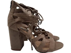 Sandaletten> Sandaletten Größe 37,5 beige