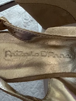 Sandaletten><noscript><img width=