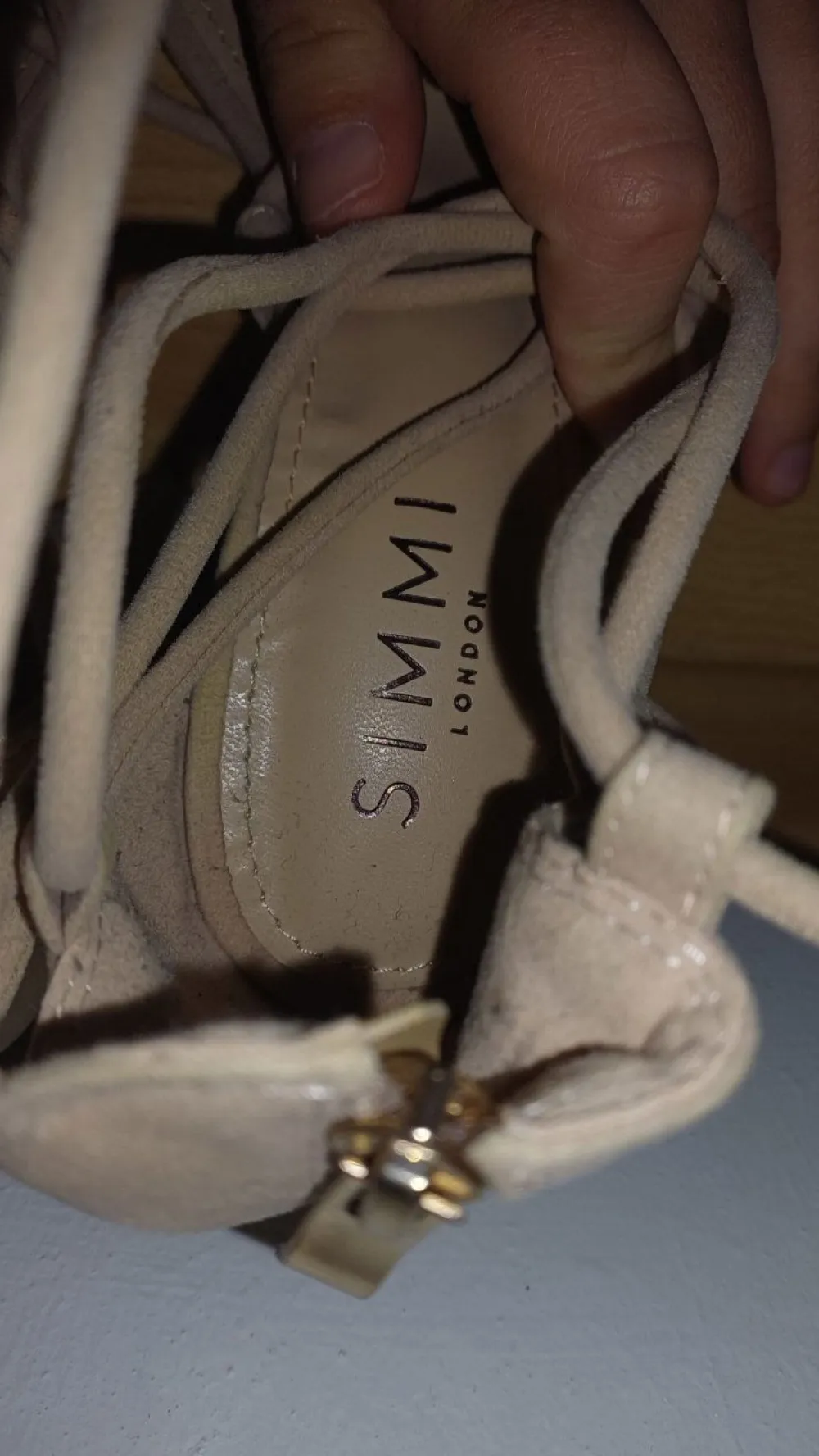 Sandaletten> Sandaletten Größe 37 beige