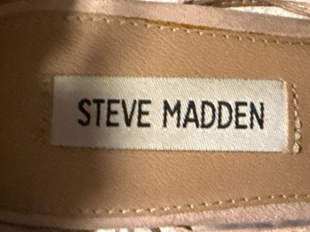 Sandaletten Größe 37- Hot