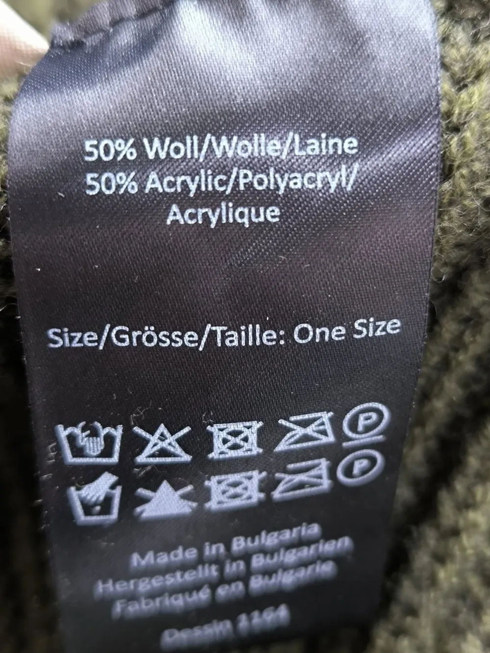 Schals>Baum und Pferdgarten Schlauchschal khaki