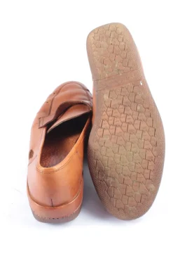 Schlüpfschuhe Größe 37- Hot