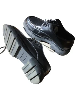 Halbschuhe> Schnürschuhe Größe 39 schwarz