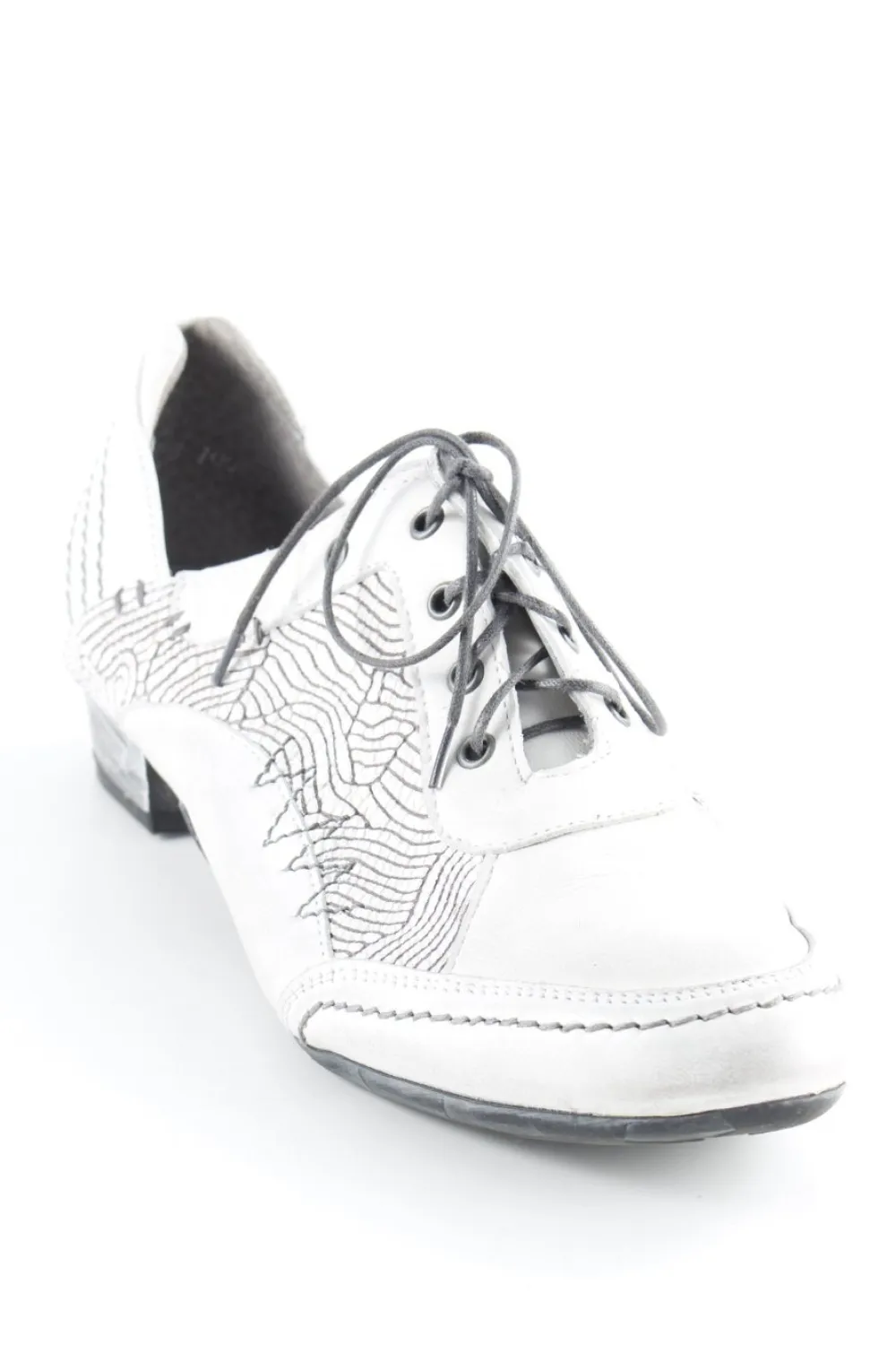 Halbschuhe> Schnürschuhe Größe 40 weißgrau