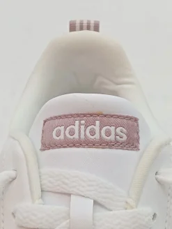 Sneaker><noscript><img width=